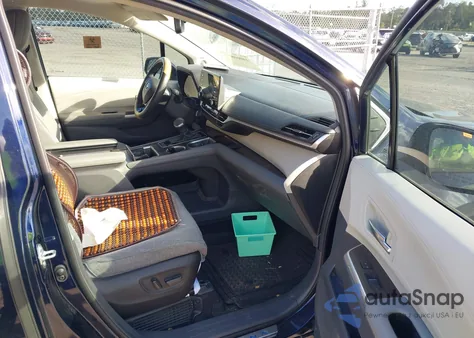 2023 Toyota Sienna Limited from USA, damaged, VIN 5TDZSKFC0PS099697